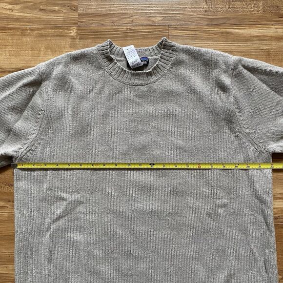 PATAGONIA L Gray Striped LS Crewneck Knit Sweater Lambswool Preppy Ski Outdoors - Picture 7 of 16